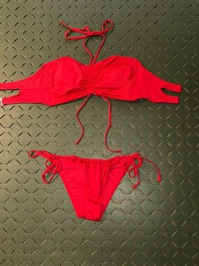 SHADE SHORE Red BANDEAU Two-Piece Tie Bikini Set SIZE MEDIUM m